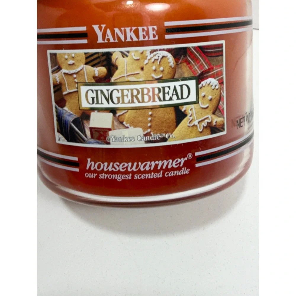 Yankee Candle Gingerbread Housewarmer Medium Jar Scented Candle 14.5‎ oz Orange